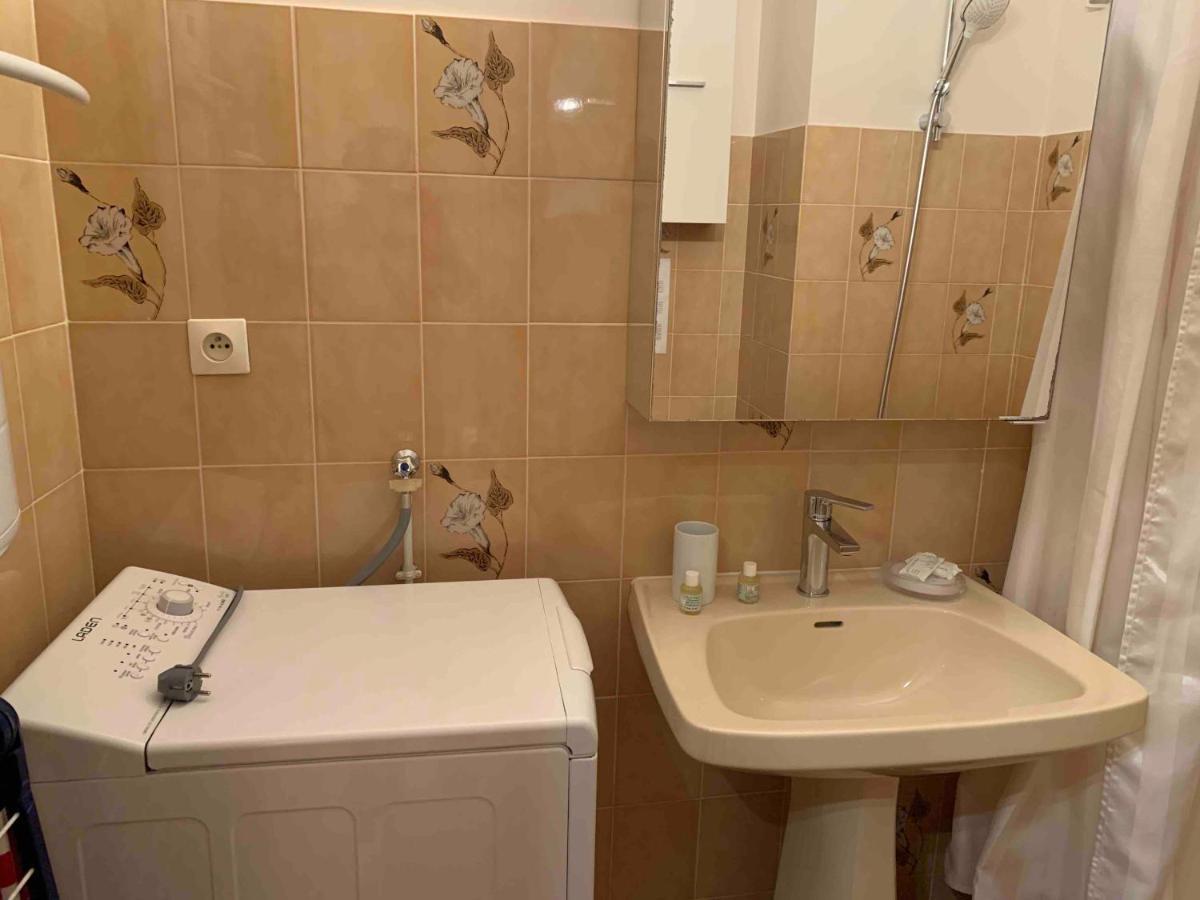 Appartement Fidji Saint-Cyr-sur-Mer Extérieur photo
