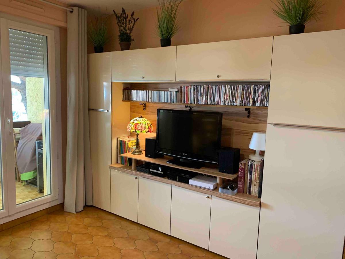 Appartement Fidji Saint-Cyr-sur-Mer Extérieur photo
