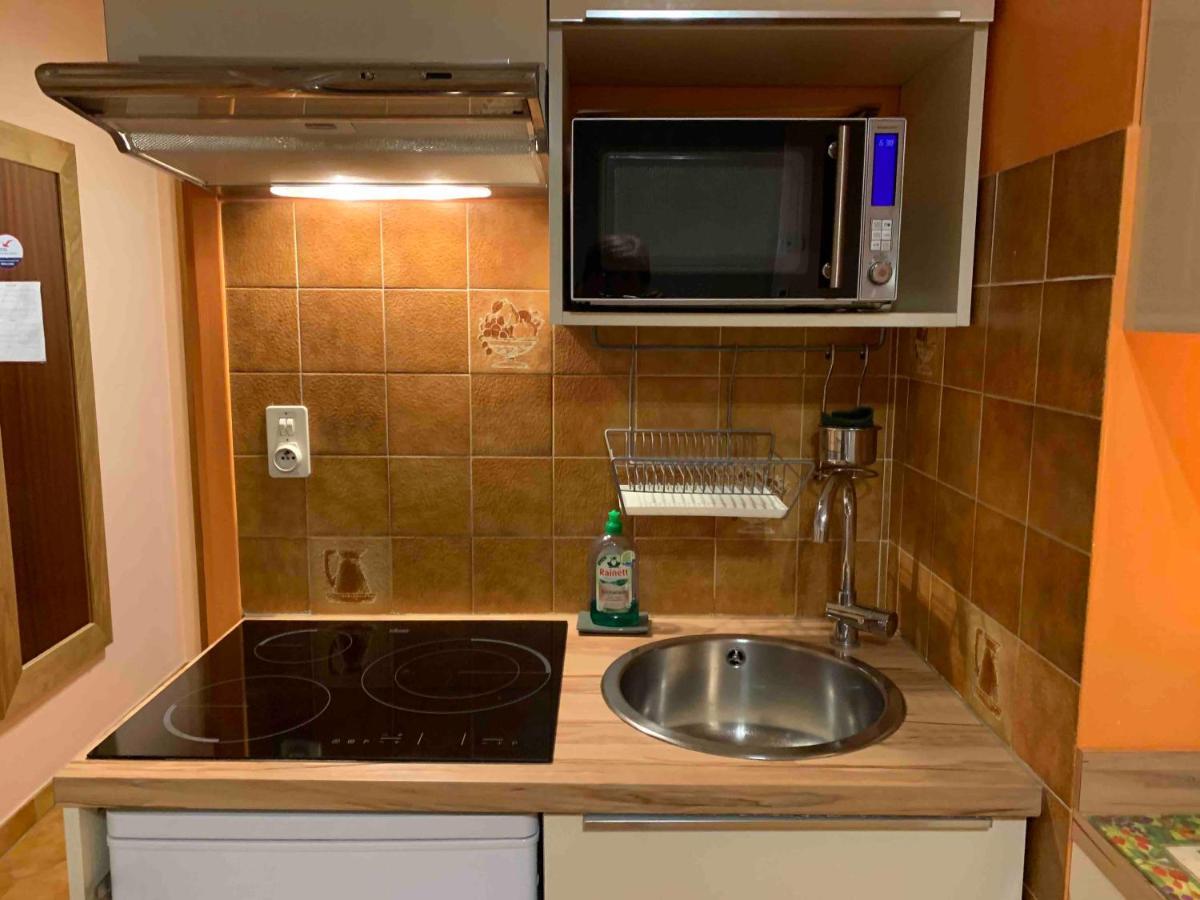 Appartement Fidji Saint-Cyr-sur-Mer Extérieur photo